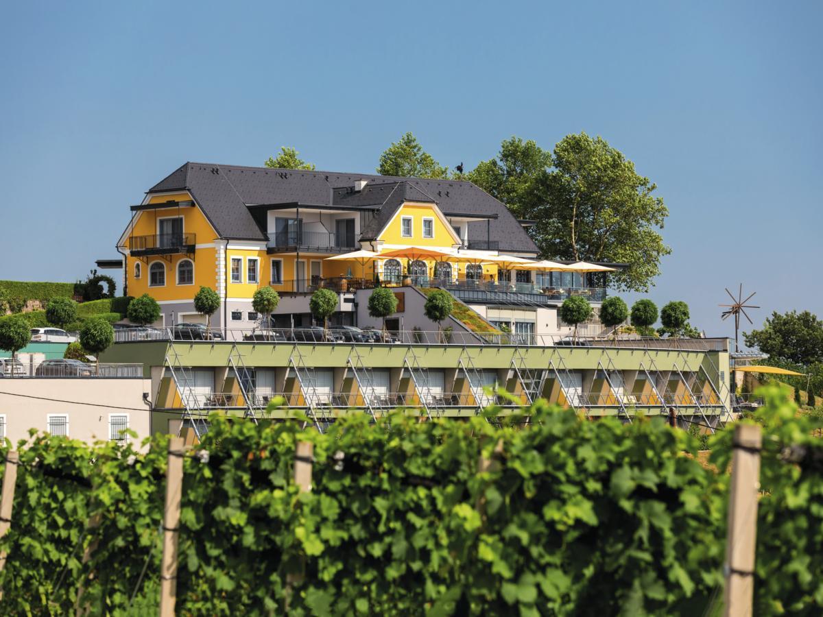 Weinrefugium Brolli Hotel Gamlitz Exterior photo
